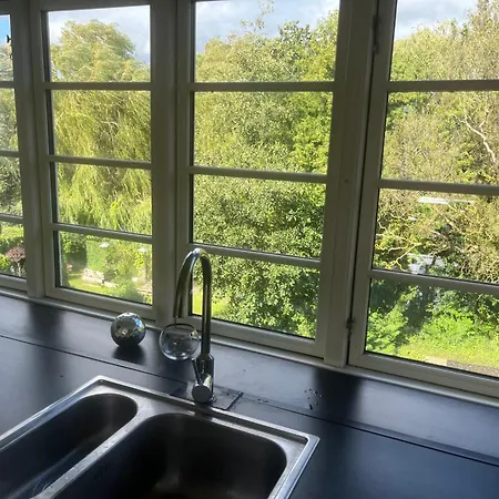 Charming With View, Tennis Court- 5 Minutes From Center Apartamento Odense