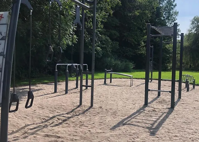 Charming With View, Tennis Court- 5 Minutes From Center